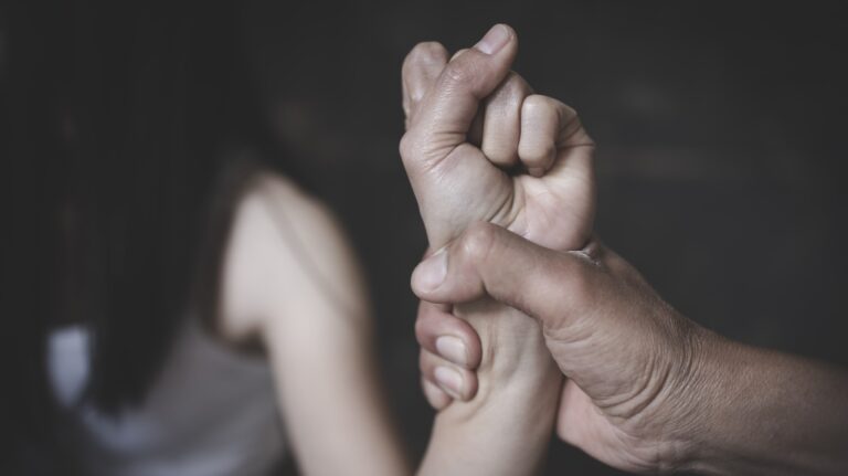 Woman victim of domestic violence